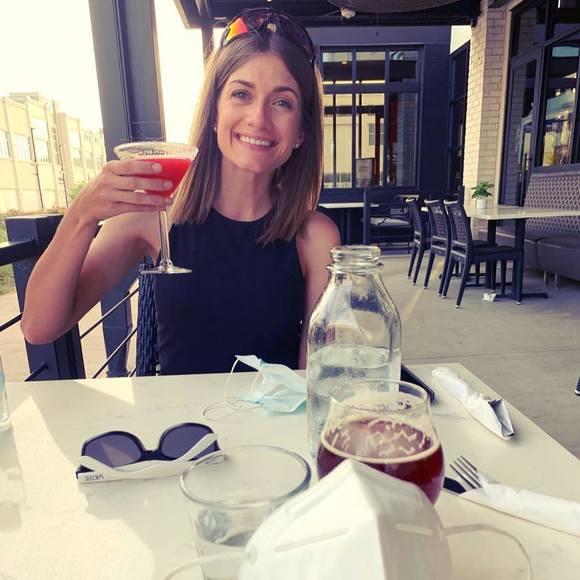 Profile Picture of Nichole Jacobs (@nicholejacobs30) on Poshmark