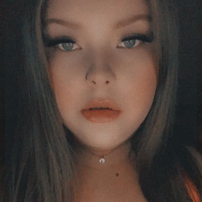 Profile Picture of 𝒮𝒽𝒶𝓃𝓃𝑜𝓃 𝒲𝒶𝓉𝓈𝑜𝓃 (@ShannonWatson6) on Twitter