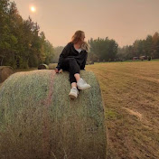 Profile Picture of Jen Bee (@Wildrosewoman) on Youtube