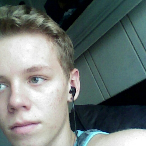 Profile Picture of Jack Moore (@creolecrayon) on Poshmark