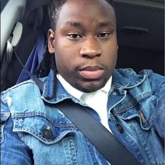 Profile Picture of Nigel Joseph (@nigelhinds268) on Poshmark