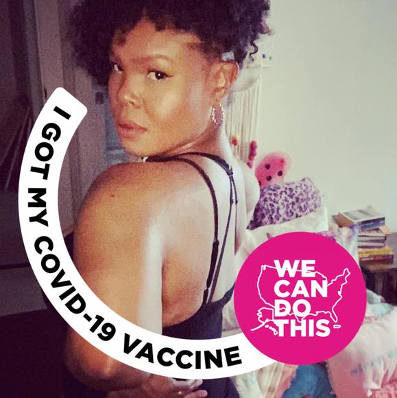 Knickie Duchatellier - Poshmark Profile Picture of Knickie Duchatellier (@knickie1982) on Poshmark