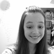 Profile Picture of Lillian Belle (@suplilbelle) on Youtube