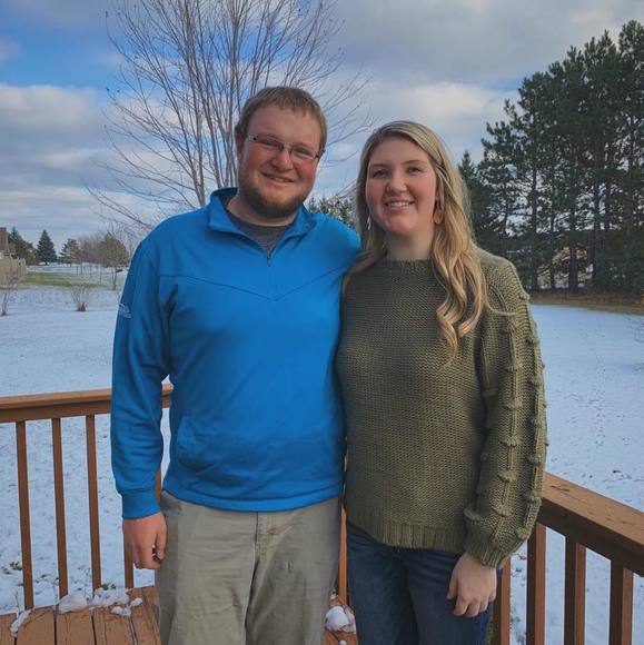 Elizabeth Sonnenberg - Poshmark Profile Picture of Elizabeth Sonnenberg (@e_sonnenberg) on Poshmark