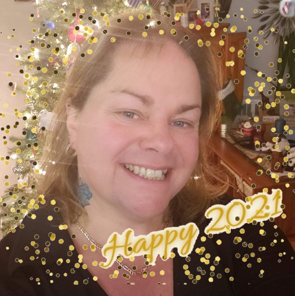 Profile Picture of Christianne Blais (@christianneb1) on Poshmark