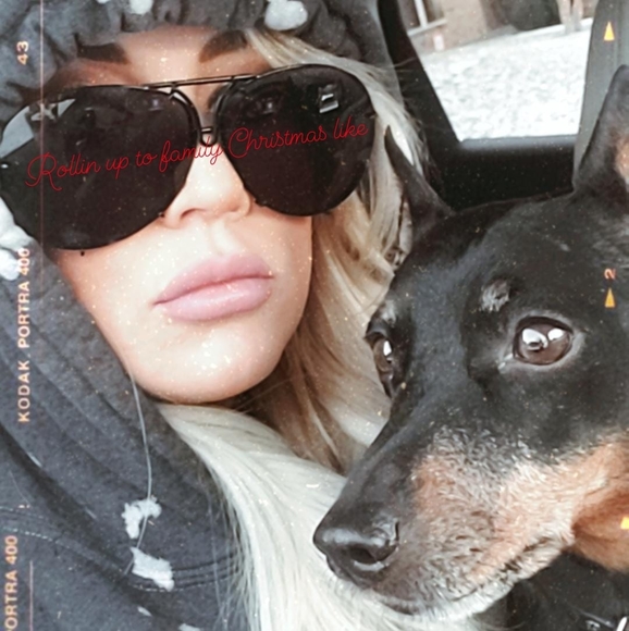 Profile Picture of Alissa Busboom (@alissabusboom) on Poshmark