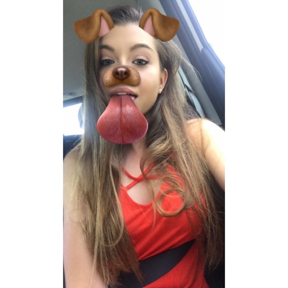 Profile Picture of Kelsey Tomczyk (@kelseytomczyk) on Poshmark