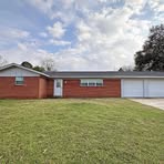 Profile Picture of House Rental (@celenwendy.oguntoyinbo) on Facebook