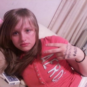 Profile Picture of Flora Auel (@166752420) on Myspace