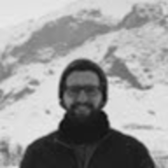 Profile Picture of Philip Salter (@philipsalter) on Poshmark