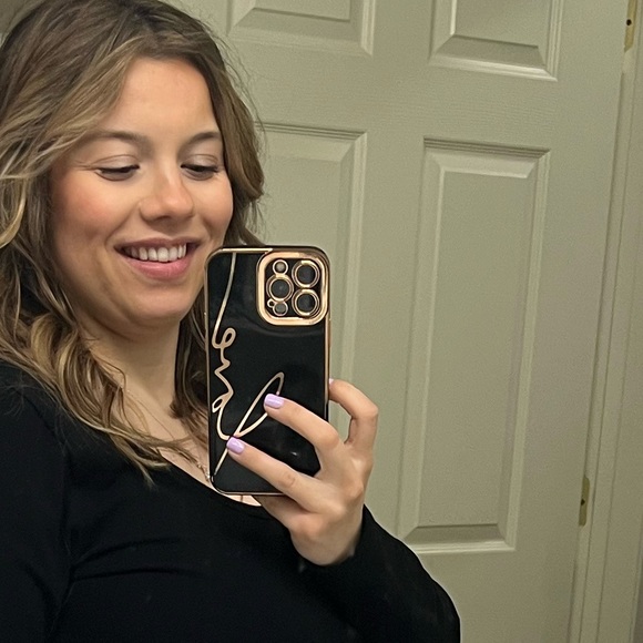 Profile Picture of Ivana Rudnicki (@ivana813) on Poshmark