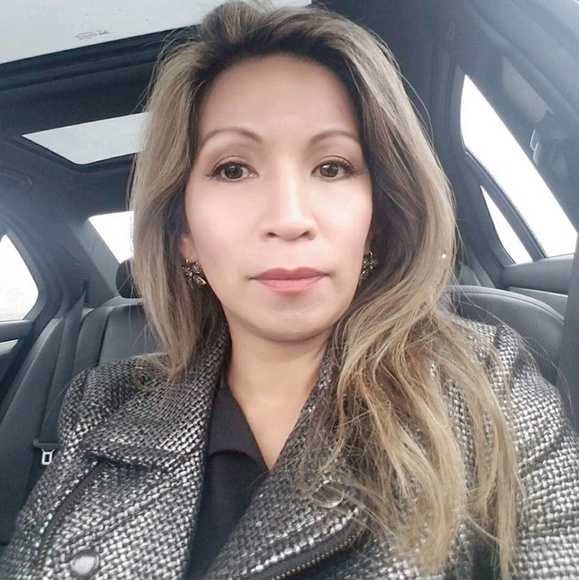 Profile Picture of Pamela Dimailig (@poshhunts) on Poshmark