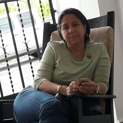 Profile Picture of Iris Zavala (@izavala81) on Twitter