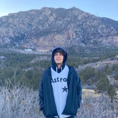 Profile Picture of Isaac E. (@isaacevans60) on Twitter