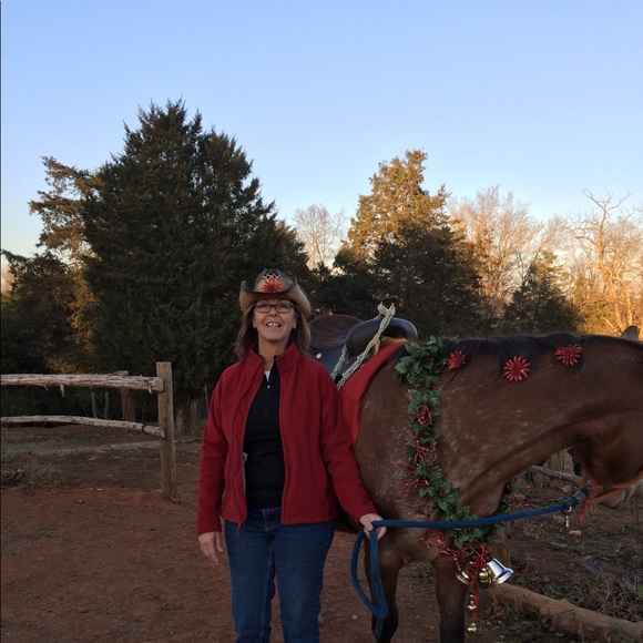 Profile Picture of Pat Oneill (@patsi123) on Poshmark