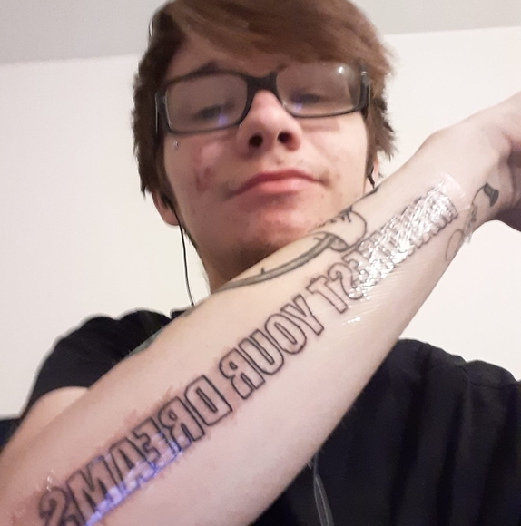 Profile Picture of Ethan Polonoli (@polonolie) on Poshmark