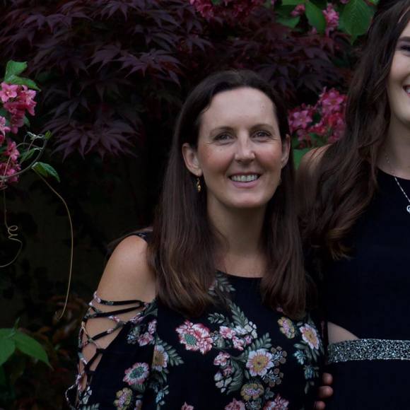 Profile Picture of Diane Mealiffe (@dianemealiffe) on Poshmark