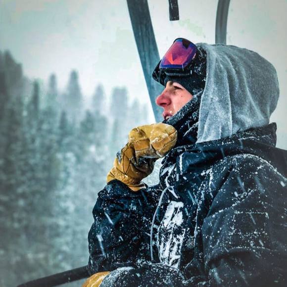 Profile Picture of Kyle Brockley (@krockley) on Poshmark