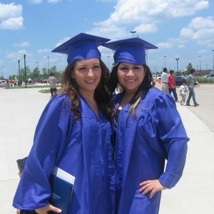 Profile Picture of Vianey Benavides (@vianeyyy) on Myspace