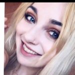 Profile Picture of Shelley Millard (@notesbyshell) on Instagram