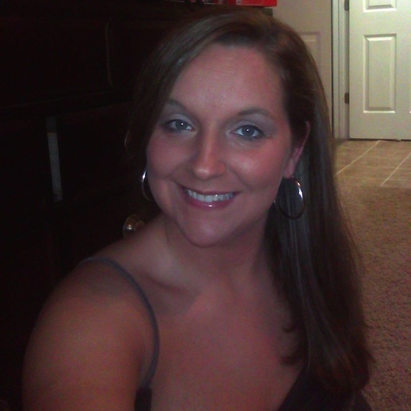 Misty Moses - Poshmark Profile Picture of Misty Moses (@mistydmoses) on Poshmark