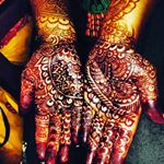 Profile Picture of REENA SOLANKI💖💃🧚‍♀ (@_.rs_mahendi._) on Instagram