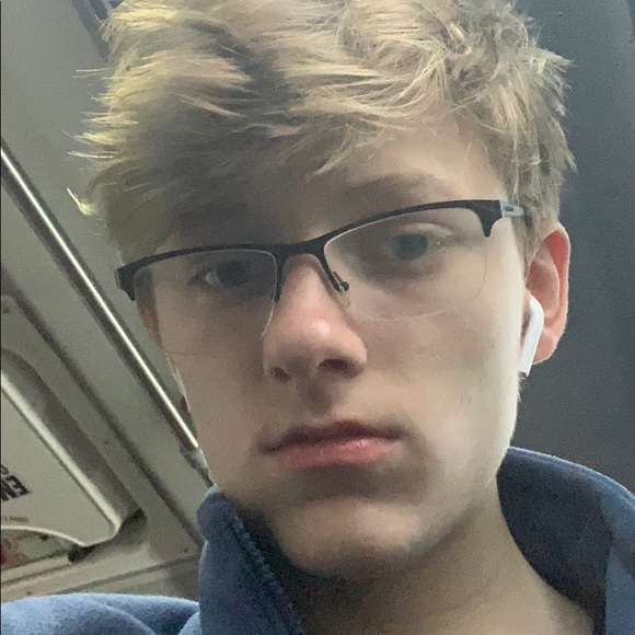 Profile Picture of William Ziegler (@squinx) on Poshmark