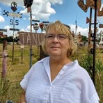 Profile Picture of Lynne Pemble Clements (@lynne.clements.39) on Facebook