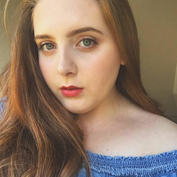 Megan Bricker - Poshmark Profile Picture of Megan Bricker (@megan_bricker) on Poshmark