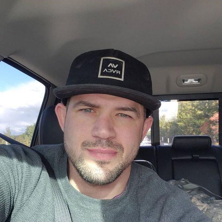 Profile Picture of Darren Albert (@darren_lives) on Tiktok