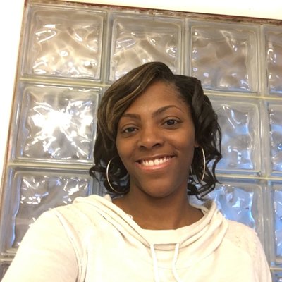 Profile Picture of Debra Bradley (@debrabradley30) on Twitter