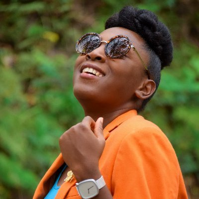 Profile Picture of @Mo'cha (@McleggonMonique) on Twitter