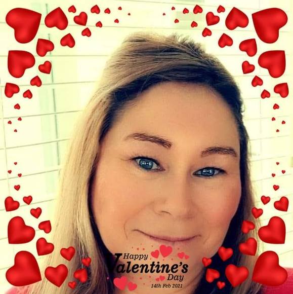 Profile Picture of Dawn Helbing (@dhelb1) on Poshmark