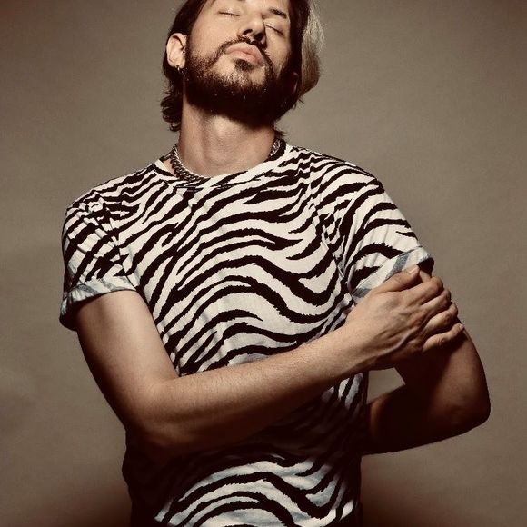 Profile Picture of Cody Spencer (@caspencer88) on Poshmark