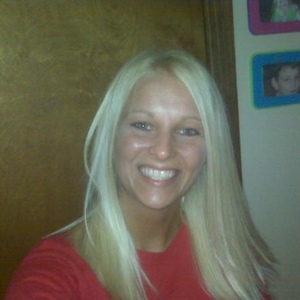 Profile Picture of Amber Nicole Cuffle (@acuffle) on Myspace
