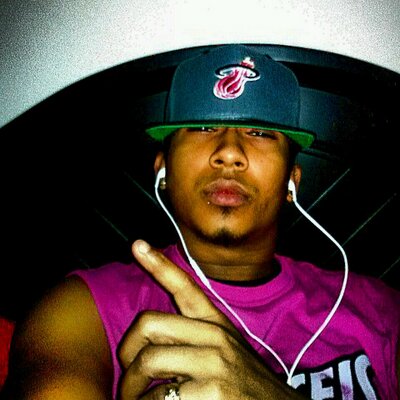 Profile Picture of Resto Natal (@sandy69man) on Twitter