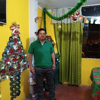 Profile Picture of Mike Toribio Tadeo (@TadeoMike) on Twitter