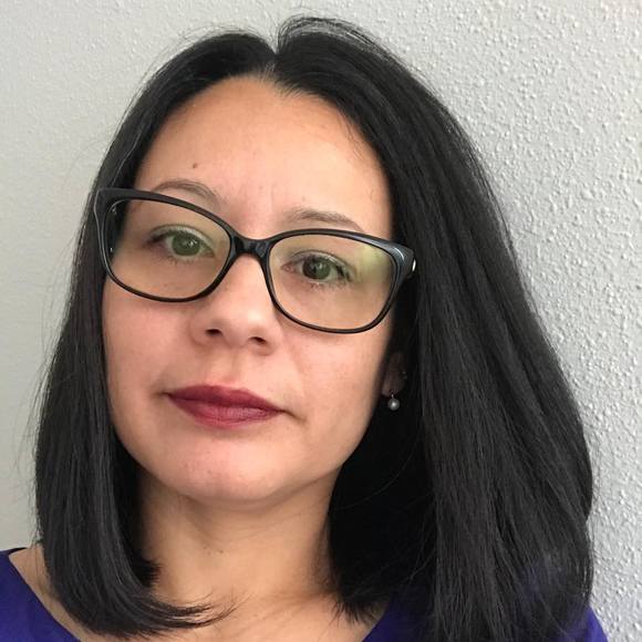 Profile Picture of Lidia Lopez (@lidialopez78) on Poshmark