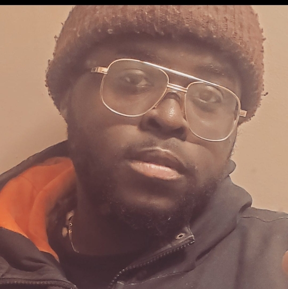 Profile Picture of Brandon Jackson (@brandonjacks277) on Poshmark