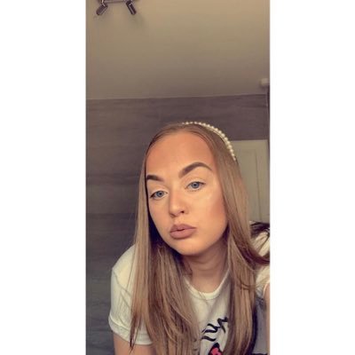 Profile Picture of Aimee Mclean (@aimeemc64338687) on Twitter