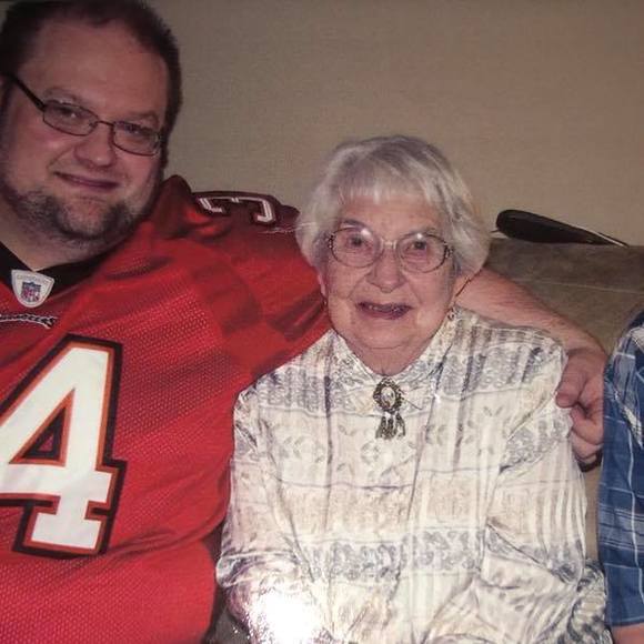 Profile Picture of Gabe Plunkert (@gabeplunkert) on Poshmark