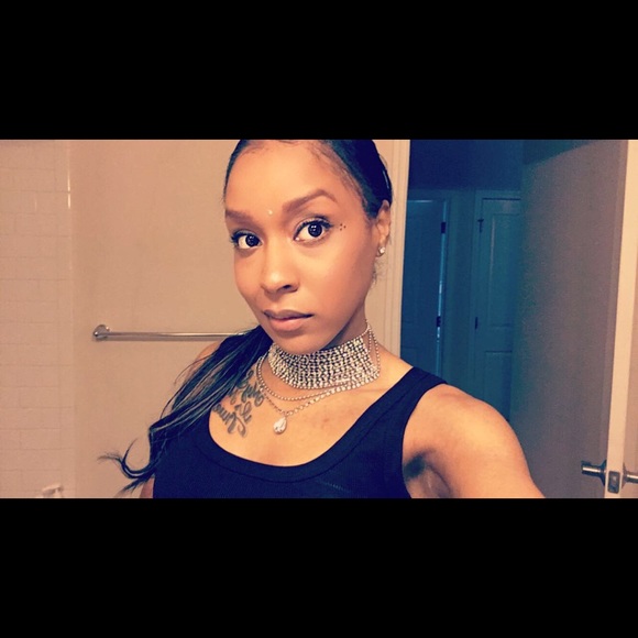 Profile Picture of Jasmine Addison (@jaddison0223) on Poshmark