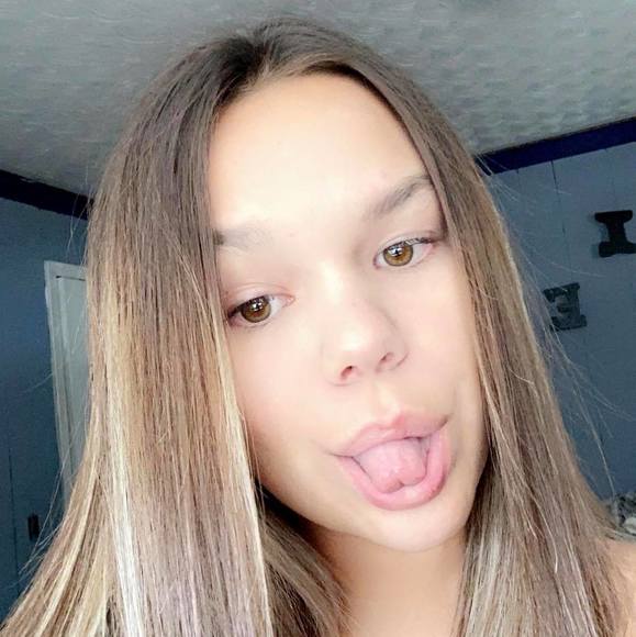 Profile Picture of Maddie jo Short (@maddiejo650) on Poshmark