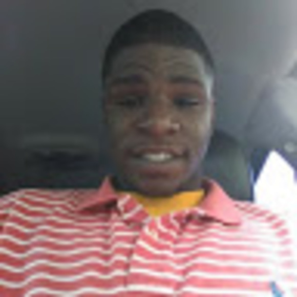 Marco Dees - Poshmark Profile Picture of Marco Dees (@deesmarco87) on Poshmark