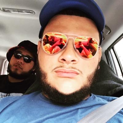 Profile Picture of Jeffrey Tejada (@Jeff_Burgendy) on Twitter