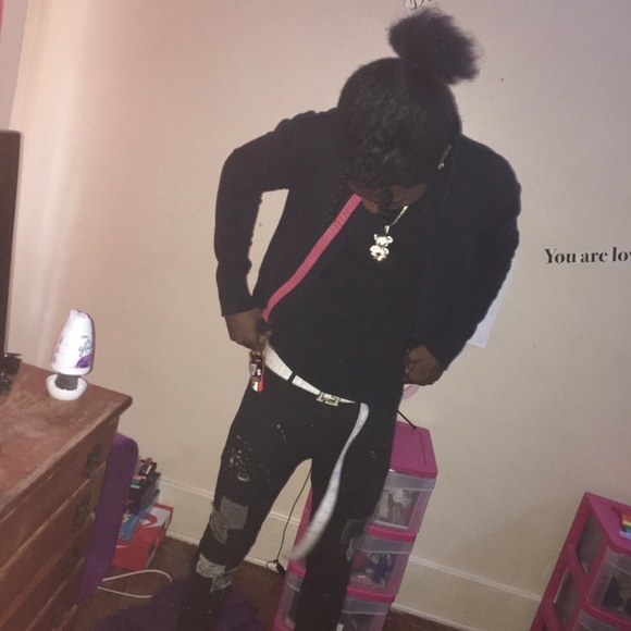 Profile Picture of William Wilcoxson (@wwilcoxson) on Poshmark