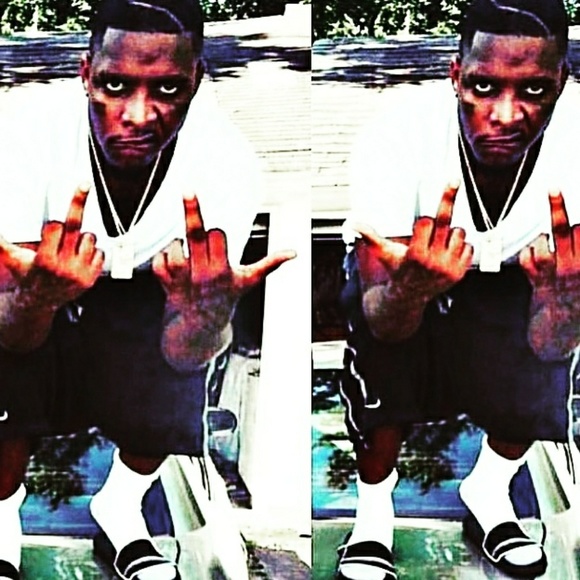 Profile Picture of Jamario Craig (@fussjeffs) on Poshmark