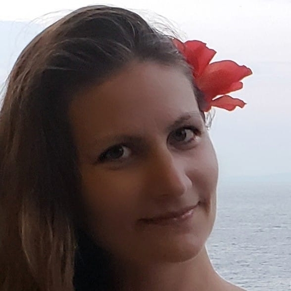 Profile Picture of Valeria Gusarova (@talykovavv) on Poshmark