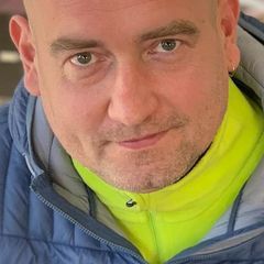 Profile Picture of Robert (@robertbrus) on Tiktok