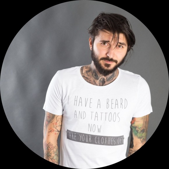 Profile Picture of Joshua Robles (@jeanetteca23) on Poshmark